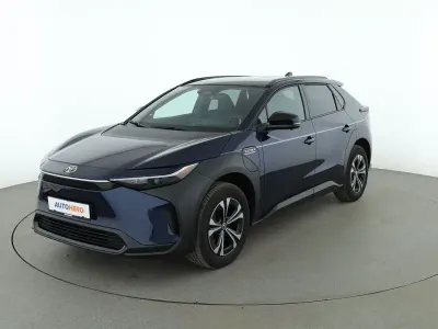 Gebraucht Toyota bZ4X 150 kW (204 PS) 2023 Blau SUV