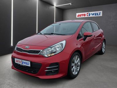Rot Gebraucht 2015 Kia Rio Kleinwagen | 8.490 € (Etwas zu teuer)