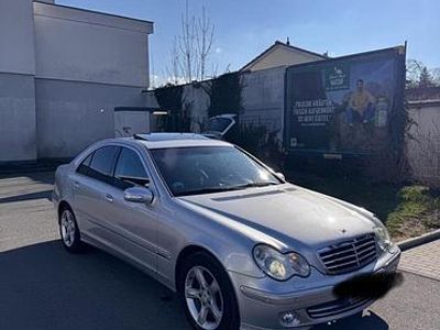 Mercedes C220