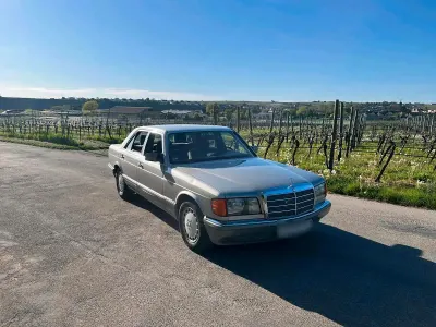 Gebraucht Mercedes 300 184 PS (135 kW) 1986 Grau Limousine