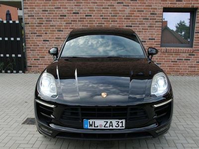Porsche Macan S