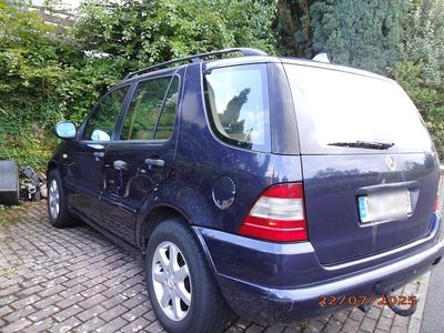 Mercedes ML320
