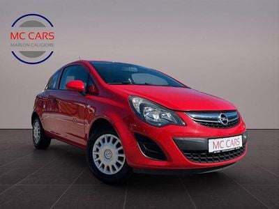 Używany Opel Corsa Selection 69 KM (50 kW) 2014 Czerwony Hatchback