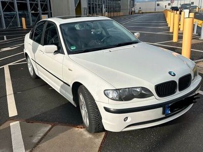 gebraucht BMW 318 i / Schalter / elektr. Schiebedach / TÜV bis 08/2025