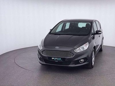 Grau Gebraucht 2018 Ford S-MAX S Van / Kleinbus | 18.290 € (Fairer Preis)