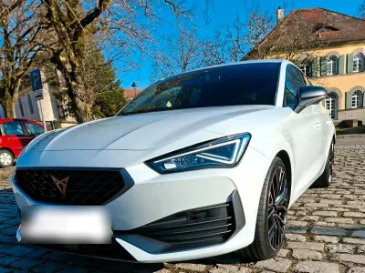 Gebraucht Cupra Leon VZ 300 PS (220 kW) 2022 Weiß Limousine