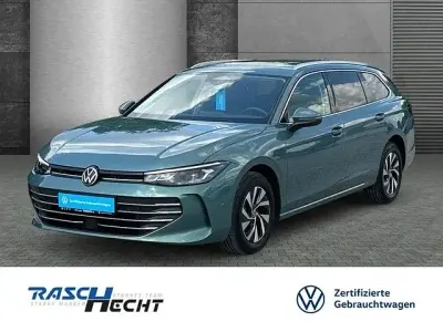 Gebraucht VW Passat Business 122 PS (89 kW) 2025 Maripositgrün metallic Kombi
