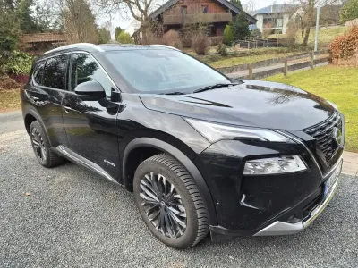 Gebraucht Nissan X-Trail Tekna 213 PS (156 kW) 2024 Schwarz SUV