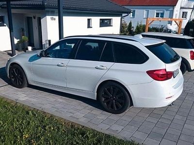 Gebraucht BMW 320 190 PS (139 kW) 2018 Weiß Kombi