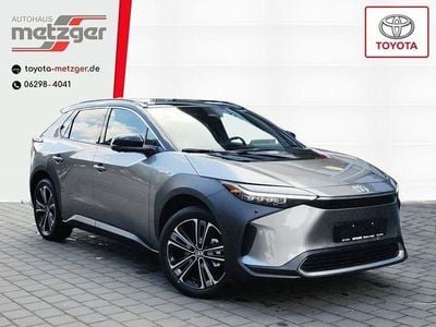 Gebraucht Toyota bZ4X Comfort 150 kW (204 PS) 2023 Palladiumsilber metallic SUV