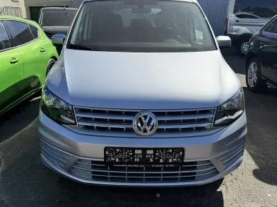 Gebraucht VW Caddy Trendline 102 PS (75 kW) 2021 Reflexsilber Van / Kleinbus