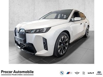 Neu BMW iX M Sport 300 kW (408 PS) 2025 Mineralweiß metallic SUV