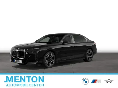 Gebraucht BMW 740 299 PS (219 kW) 2025 Schwarz Limousine