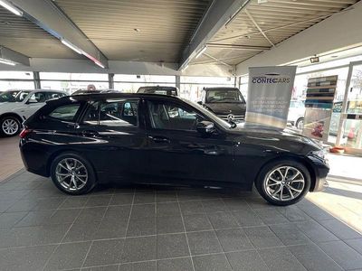 Gebraucht BMW 320 Shadowline 190 PS (139 kW) 2022 Black sapphire Kombi