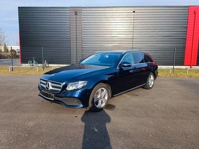 Blau Gebraucht 2017 Mercedes E220 Avantgarde Limousine | 23.990 € (Guter Preis)