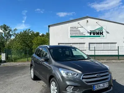 Używany Ford Kuga Cool & Connect 150 KM (110 kW) 2018 Szary SUV