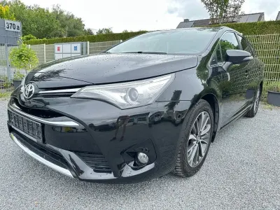 Gebraucht Toyota Avensis Edition-S 147 PS (108 kW) 2017 Schwarz Kombi