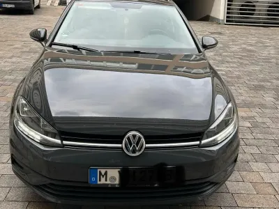 Gebraucht VW Golf VII 116 PS (85 kW) 2018 Grau Kombi