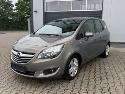 Używany Opel Meriva Innovation 120 KM (88 kW) 2014 Szary Minivan
