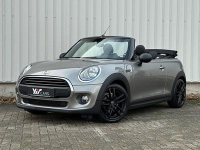 Grau Gebraucht 2016 Mini One Cabriolet Cabrio | 11.980 €