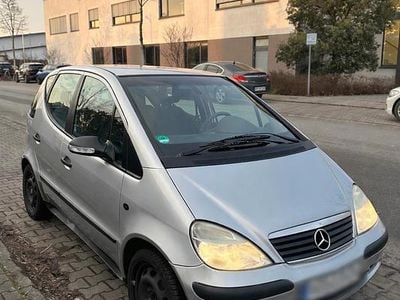 Silber Gebraucht 2004 Mercedes A170 Classic Kleinwagen | 4.000 €