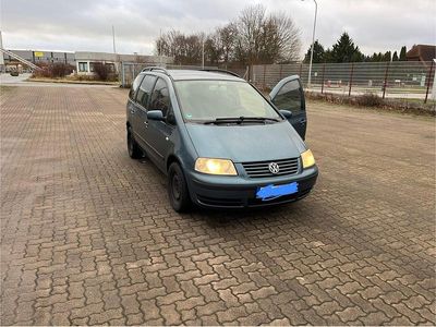 Gebraucht VW Sharan 115 PS (84 kW) 2002 Van / Kleinbus