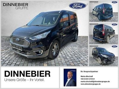 Usata Ford Tourneo Titanium 120 CV (88 kW) 2021 Nero Station wagon