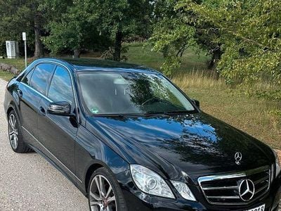 Mercedes E300