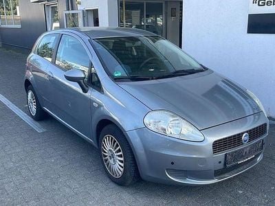 Gebraucht Fiat Grande Punto Dynamic 77 PS (56 kW) 2007 Grau Kleinwagen