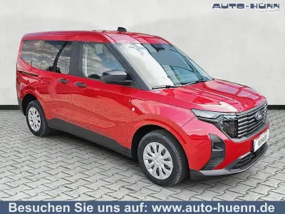Neu Ford Tourneo Courier Trend 125 PS (91 kW) 2026 Fantastic red metallic Van / Kleinbus