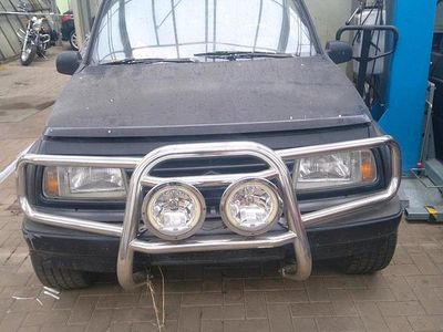 Second-hand Suzuki Vitara 75 CP (55 kW) 1995 Negru SUV