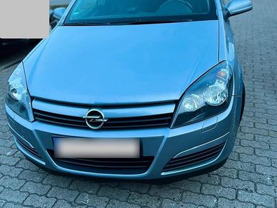 Gebraucht Opel Astra 105 PS (77 kW) 2005 Grau Kleinwagen
