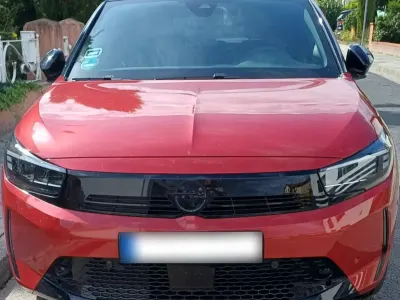 Gebraucht Opel Corsa-e 114 kW (156 PS) 2024 Rot Kleinwagen