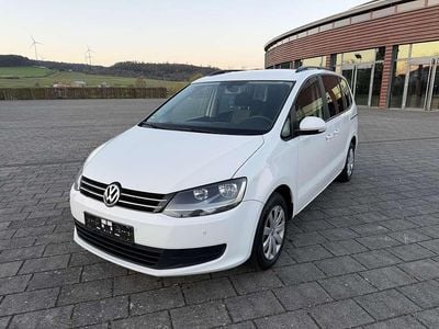 Second-hand VW Sharan Comfortline 140 CP (102 kW) 2011 Alb Monovolum