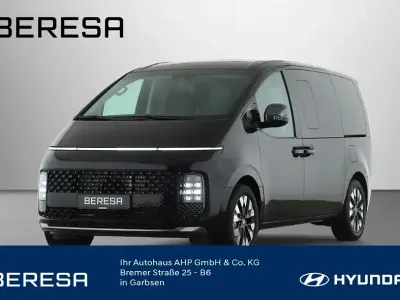 Neu Hyundai Staria Signature 225 PS (165 kW) 2025 Schwarz Van / Kleinbus