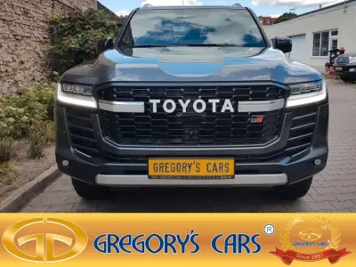 Gebraucht Toyota Land Cruiser Sport 299 PS (219 kW) 2023 Dark grey SUV