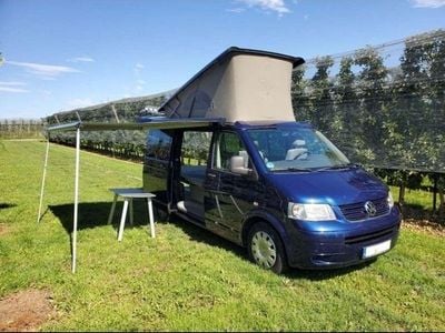 Blau Gebraucht 2009 VW T5 California Van | 16.300 €