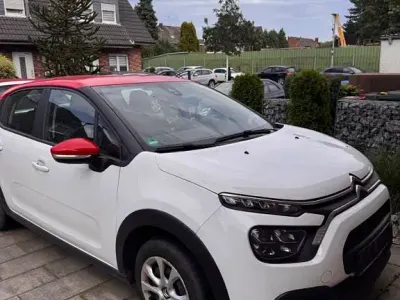Gebraucht Citroën C3 Feel 83 PS (61 kW) 2020 Weiß Kleinwagen