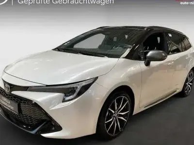 Neu Toyota Corolla Sport 184 PS (135 kW) 2025 Weiß Kombi