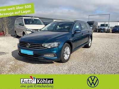 Gebraucht VW Passat Business 150 PS (110 kW) 2021 Aquamarinblau Kombi