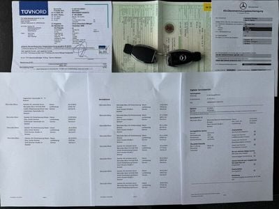 Gebraucht Mercedes C250 Elegance 204 PS (150 kW) 2011 Blau Limousine