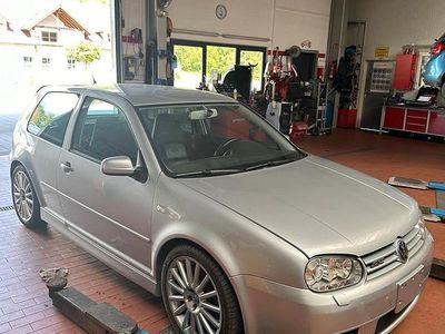 Occasion VW Golf IV R 241 PK (177 kW) 2003 Zilver Hatchback
