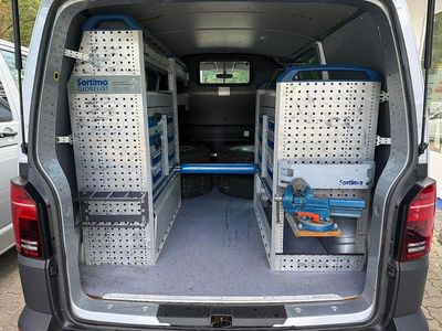 Gebraucht VW Transporter 150 PS (110 kW) 2020 Silber Van