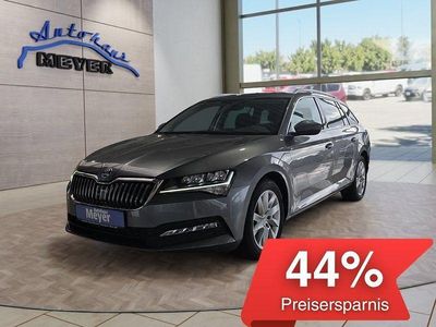 Usata Skoda Superb 150 CV (110 kW) 2024 Grigio Station wagon