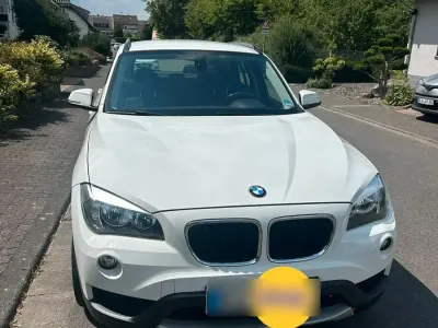 Gebraucht BMW X1 143 PS (105 kW) 2012 Weiß SUV