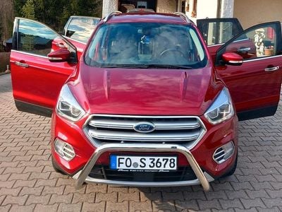 Gebraucht Ford Kuga Trend 150 PS (110 kW) 2019 Rot SUV