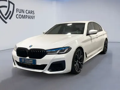 Używany BMW M550 M Sport 530 KM (389 kW) 2023 Biały Sedan/Limuzyna