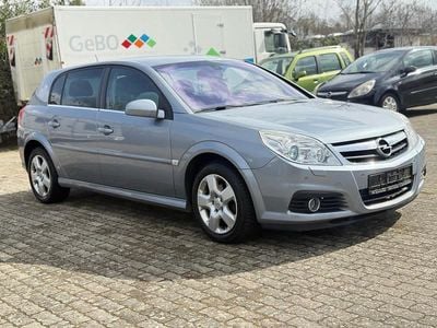 Gebraucht Opel Signum 155 PS (114 kW) 2006 Silber Kleinwagen