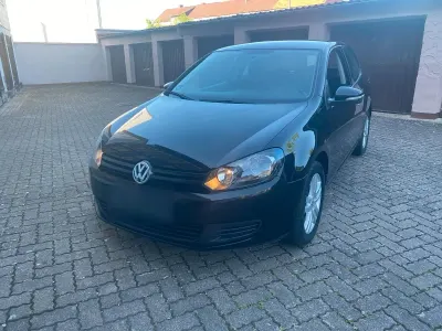 Gebraucht VW Golf VI 80 PS (58 kW) 2009 Schwarz Kleinwagen
