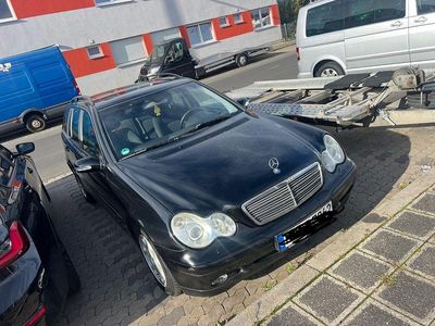 Mercedes C180